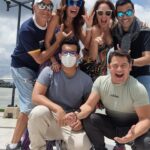 Dora Mazzone Instagram – Jueves de #TBT para recordar el día que inicio un gran proyecto llamado @chinazos.vzla 

Proyecto junto a mis queridos actores @mariantoduque @doramazzone @henrys_silva y @betancourtaroldo 

Una producción de @somosaldanagroup bajo mi persona y @aldanaelvis