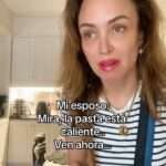 Dora Mazzone Instagram – Cuando quiero probar mis lentes nuevos 👓 para la presbicia…
😂😂😂😂😂
Un poco de broma para antes de dormir 😴 

#sonrieantesdedormir #humor 

¿Identificada acaso?
Te leo
👇🏻 

Buenas noches mi gente querida que tengan dulces sueños y descanso reparador… Hasta mañana! 😴💤🤩

#doramazzone