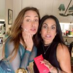 Dora Mazzone Instagram – Aquí…en nuestro deporte favorito…. 🫣🤫🤐

Y jamás nos quedamos con el chisme incompleto porque siempre tenemos Internet..🛜 😂😂😂

#siempremeenterodeloquenodebo #chismosas

@uzmostore