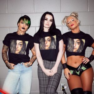 Dori Prange Instagram - Eat Shit 💚
