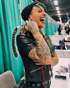Dori Prange Instagram - The highlight of my @galaxyconcolumbus weekend was this little guy. His name is Georgie. We are now best friends.