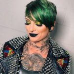 Dori Prange Instagram – Damn…I’m like pretty and shit.

💄: @dear.salem