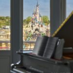 Dorra Instagram - After two years of renovations, the whimsical #DisneylandParisHotel opens its doors and invites you in for the Spring/Summer 2024 issue of #VogueLivingArabia. Join Tunisian star #DorraZarrouk as she explores the sprawling space, which features 487 rooms and suites, all inspired by Disney’s spellbinding tales. While the #Aladdin room boasts a magic lamp woven into the carpet, the hotel’s #BeautyAndTheBeast suite house a baroque-detailed lounge-turned-ballroom, and the Royal Suite’s silver and blue palette brings Elsa’s Ice Palace from Frozen to life. As the Disneyland Hotel evolves, the spirit of its debut is well preserved. “The magic remains the same,” notes Xavier Louyot, Disney’s director of hotels & resorts product. Swipe through, and head to Vogue.me for the full story. بعد عامين من التجديدات، يفتح فندق #ديزني_لاند_باريس الساحر أبوابه ويدعوكم لزيارته على صفحات عدد ربيع وصيف 2024 من #ڤوغ_ليڤينغ_العربية. انضموا إلى النجمة التونسية #درة_زروق بينما تستكشف هذا المكان المترامي الأطراف الذي يضم 487 غرفة وجناحًا، كلها مستوحاة من قصص ديزني الساحرة. وفي حين تزدان غرفة #علاء_الدين بمصباح سحري منسوج في السجادة، يحتضن جناح #الجميلة_والوحش بالفندق صالةً مصممة على طراز الباروك تتحوّل إلى قاعة للرقص، فيما تبثّ الألوانُ الفضية والزرقاء بالجناح الملكي الحياةَ في قصر إلسا الجليدي في فيلم “ملكة الثلج”. ورغم تطوّر فندق “ديزني لاند”، فإنه ما يزال يحتفظ جيدًا بروح البدايات. ويعلّق كزاڤييه لويوت، مدير منتجات الفنادق والمنتجعات في “ديزني” قائلاً: “يظلّ السحر كما هو”. تصفحوا الصور وتفضلوا بزيارة الإلكتروني لـڤوغ العربية لقراءة هذا الموضوع كاملاً. Editor-in-chief: @mrarnaut Photography: @seb.bottcher Style: @pablo_patane Hair: @marcorsatelli Makeup: @alisonn.fetouaki Nails: @philippeovak Producer: @danica.z.t Words: @karinemonie Location: @disneylandparis
