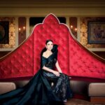 Dorra Instagram – After two years of renovations, the whimsical #DisneylandParisHotel opens its doors and invites you in for the Spring/Summer 2024 issue of #VogueLivingArabia. Join Tunisian star #DorraZarrouk as she explores the sprawling space, which features 487 rooms and suites, all inspired by Disney’s spellbinding tales. While the #Aladdin room boasts a magic lamp woven into the carpet, the hotel’s #BeautyAndTheBeast suite house a baroque-detailed lounge-turned-ballroom, and the Royal Suite’s silver and blue palette brings Elsa’s Ice Palace from Frozen to life. As the Disneyland Hotel evolves, the spirit of its debut is well preserved. “The magic remains the same,” notes Xavier Louyot, Disney’s director of hotels & resorts product. Swipe through, and head to Vogue.me for the full story.

بعد عامين من التجديدات، يفتح فندق #ديزني_لاند_باريس الساحر أبوابه ويدعوكم لزيارته على صفحات عدد ربيع وصيف 2024 من #ڤوغ_ليڤينغ_العربية. انضموا إلى النجمة التونسية #درة_زروق بينما تستكشف هذا المكان المترامي الأطراف الذي يضم 487 غرفة وجناحًا، كلها مستوحاة من قصص ديزني الساحرة. وفي حين تزدان غرفة #علاء_الدين بمصباح سحري منسوج في السجادة، يحتضن جناح #الجميلة_والوحش بالفندق صالةً مصممة على طراز الباروك تتحوّل إلى قاعة للرقص، فيما تبثّ الألوانُ الفضية والزرقاء بالجناح الملكي الحياةَ في قصر إلسا الجليدي في فيلم “ملكة الثلج”. ورغم تطوّر فندق “ديزني لاند”، فإنه ما يزال يحتفظ جيدًا بروح البدايات. ويعلّق كزاڤييه لويوت، مدير منتجات الفنادق والمنتجعات في “ديزني” قائلاً: “يظلّ السحر كما هو”. تصفحوا الصور وتفضلوا بزيارة الإلكتروني لـڤوغ العربية لقراءة هذا الموضوع كاملاً.

Editor-in-chief: @mrarnaut
Photography: @seb.bottcher
Style: @pablo_patane
Hair: @marcorsatelli
Makeup: @alisonn.fetouaki
Nails: @philippeovak
Producer: @danica.z.t
Words: @karinemonie
Location: @disneylandparis