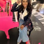 Dr. Jackie Walters Berry Instagram – Use your smile to change the world…Don’t let the world change your smile. -Unknown 💕🩷