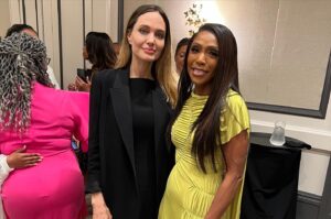 Dr. Jackie Walters Berry Instagram - It was so much honor to share my heart and to have been the keynote speaker for the Fall ‘23 finest @19sweetmupi79 Alpha Kappa Alpha Sorority, Incorporated; to have met @angelinajolie, the international president for @alphaphialpha, shake hands with some amazing sorors and hug others again. So proud to welcome these intelligent, articulate and amazing 50 new sorors!  #drjackie #alphakappaalpha #alphaphialpha🤙🏾