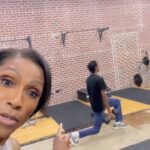 Dr. Jackie Walters Berry Instagram – I promise I was only 10 😳🫣 #lostfiles from the gym a few weeks ago. #drjackie #motivation #bravo #married2med #married2medicine #motivationalmonday #doctors #reelsinstagram #reels #workout #exercise #womendoctors