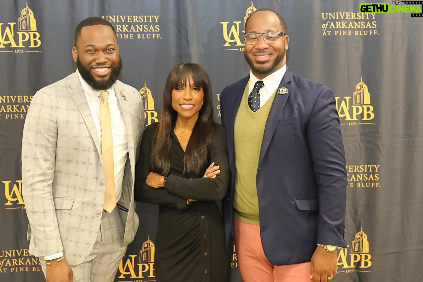 Dr. Jackie Walters Berry Instagram - Just getting a chance to post these pictures, but I want to again say thank you to @uapb for having me during Women’s History Month! I had such an amazing time. #drjackie #bravo #married2med #marriedtomedicine #uapb #womenshistorymonth