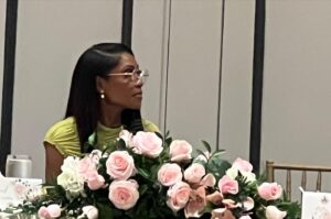 Dr. Jackie Walters Berry Instagram - It was so much honor to share my heart and to have been the keynote speaker for the Fall ‘23 finest @19sweetmupi79 Alpha Kappa Alpha Sorority, Incorporated; to have met @angelinajolie, the international president for @alphaphialpha, shake hands with some amazing sorors and hug others again. So proud to welcome these intelligent, articulate and amazing 50 new sorors!  #drjackie #alphakappaalpha #alphaphialpha🤙🏾