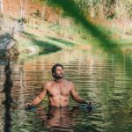 Dudu Azevedo Instagram - É só p Sol me dar um pouquinho de confiança que eu escancaro meu amor por ele! Aproveito! Fotos do querido @lucasmalvacini
