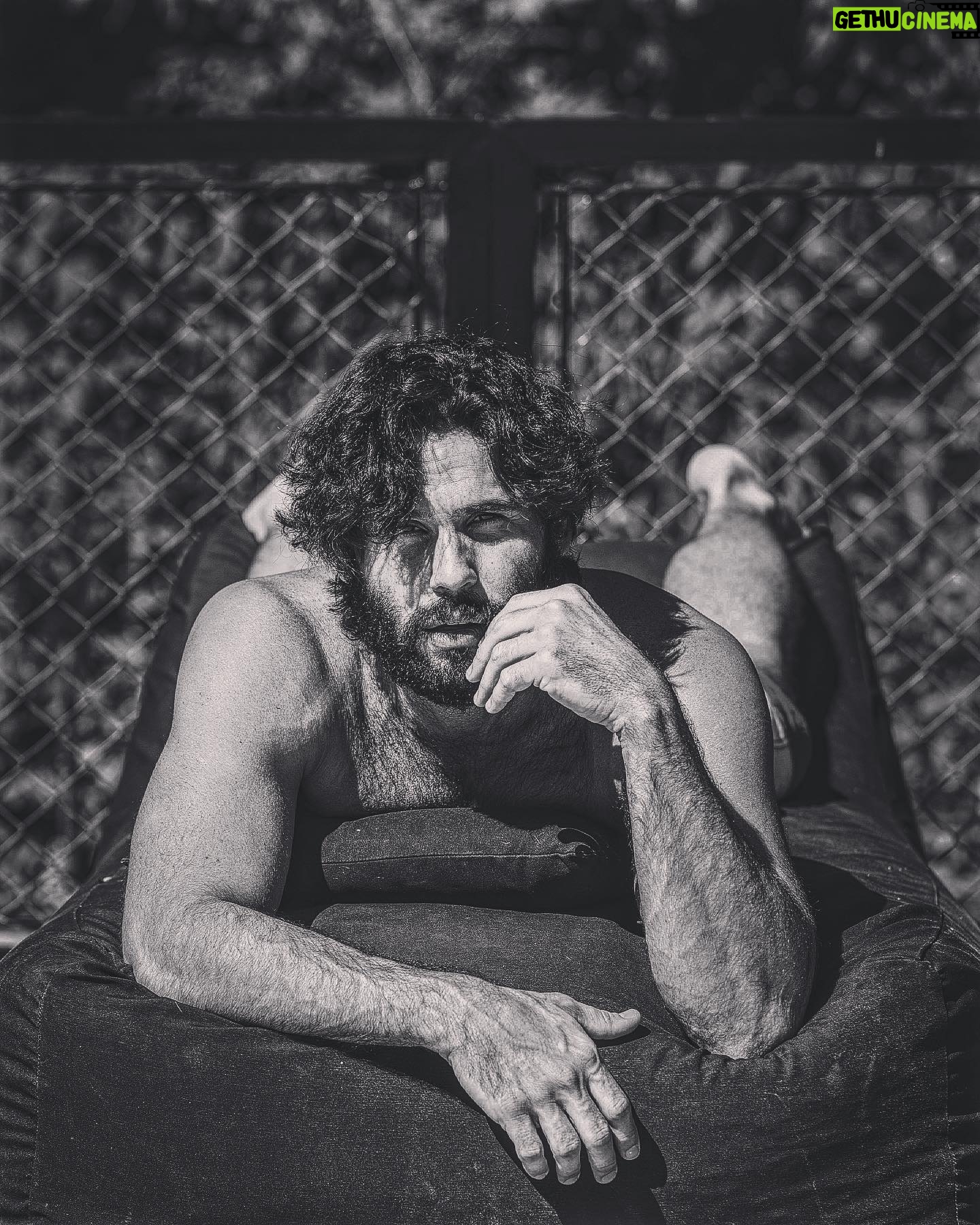 Dudu Azevedo Instagram - O sono dos inocentes. O sono de hoje.