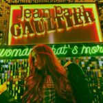 Dulce María Instagram – ¡Gracias @jeanpaulgaultier por invitarme a una noche tan icónica y disfrutar el concierto de la reina del pop  @madonna 🤩🔥👏🏼Feliz de celebrar con ustedes y ser parte de una familia tan poderosa 💥 #jeanpaulgaultier 
Al verla en vivo entendí aún más porqué es La reina y toda una leyenda!! 🙌🏼💥👏🏼 4 décadas rompiendo paradigmas y es admirable que siga haciendo un tour mundial y dando un show espectacular después de tantos años 🙏🏻 en este show nos invita a celebrar la vida y a valorar y disfrutar cada instante ❤️👏🏼🙌🏼 ahhh y además no sabía que Frida Kahlo había sido importante para ella , y había llegado inspirarla en su vida y su carrera 😍❤️ ha sido todo una experiencia verla y escuchar un poco de su historia 🥹 , me inspiró y a la vez me hizo reflexionar de muchas cosas 🔥🤯❤️🙌🏼 larga vida a @madonna 🙏🏻🔥❤️🤩