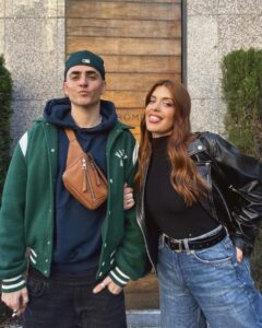 Dulceida Instagram - mix de estos días quitando las reuniones infinitas de moño 🫶🏼✨🫠