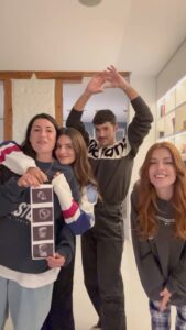 Dulceida Instagram - bueno es que no puedo parar de llorar de felicidad 🐣 aquí algunas reacciones de familia y amigos 🫠