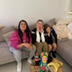 Dulceida Instagram - vale, mi carrete está lleno de este tipo de fotos… y me hace gracia (y un poco de vergüenza que no tengo 🙄) dejarlas por aquí 🫠 la tercera es de cuando estuve ingresada con una alergia brutal y todo lo demás de momentos maravilla ✨🫰🏻