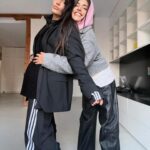 Dulceida Instagram - nuestras primeras fotos en nuestro nuevo nidito de amor 🫶🏼 ganas de enseñároslo cuando lo tengamos todo bonico ✨