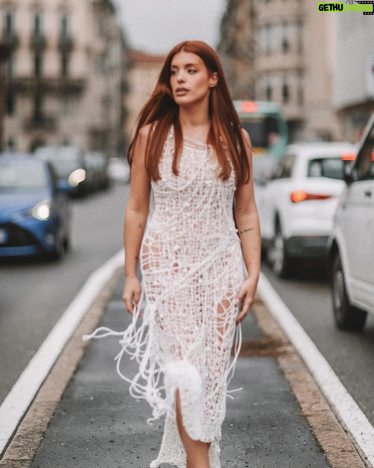 Dulceida Instagram - carrusel de felicidad y primera vez en @sportmax ☁️ @romilux 📸