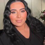 Dumoo Tahseen Instagram - ميك اب وشعر حفلة سان دييغو المبدع @eliaraadelia ❤️🔥