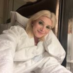 Dylan Mulvaney Instagram - Had the absolute best week ever ever staying at @thedorchester in London!!!! 🥂 #thedorch #partner