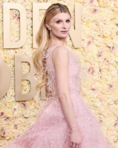 Dylan Mulvaney Instagram - Golden Globes 2024 🌟 ps for every “ugh why is she there” comment, my face card gets 10 more invites so do as you will 🤷🏼‍♀️ Dress: @marchesafashion Hair: @angelinapanelli Makeup: @donni.davy Jewelry: @sydneyevan Carpet pics: @gettyimages Glam portraits: @coltonlhaynes