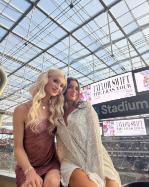 Dylan Mulvaney Instagram - Eras tour (Dylan’s version) 
@taylorswift you are a goddess best night ever 

Fit @stellamccartney @ander__scott 
Makeup @kellymchris_mua 
Hair @beautybyautumn