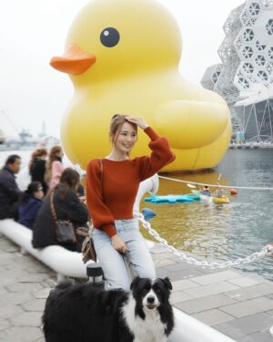 林莎 Instagram - 追星～～～ 🐥