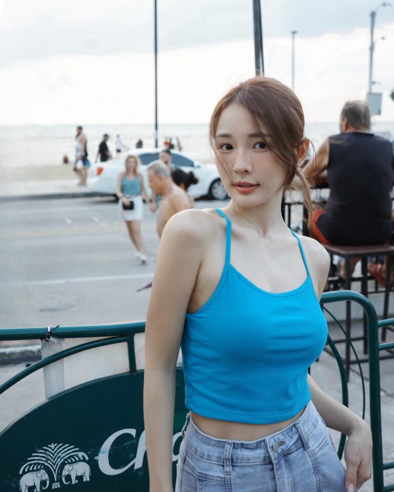 林莎 Instagram - 完蛋了我回去一定會很想念這裡。 🇹🇭 Pattaya