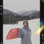 林莎 Instagram - 耶！！！！！ 玩到雪就心滿意足了～～ ♡ ⛄️