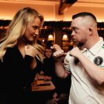 Ebanie Bridges Instagram - ✌🏼FRGD ARMY 🖤🤍🫶🏼😘 @forgedirishstout @theblackforgeinn @thenotoriousmma #ForgedIrishStout #BlackForgedInn #EbanieBridges #ConorMcgregor ##FRGDARMY