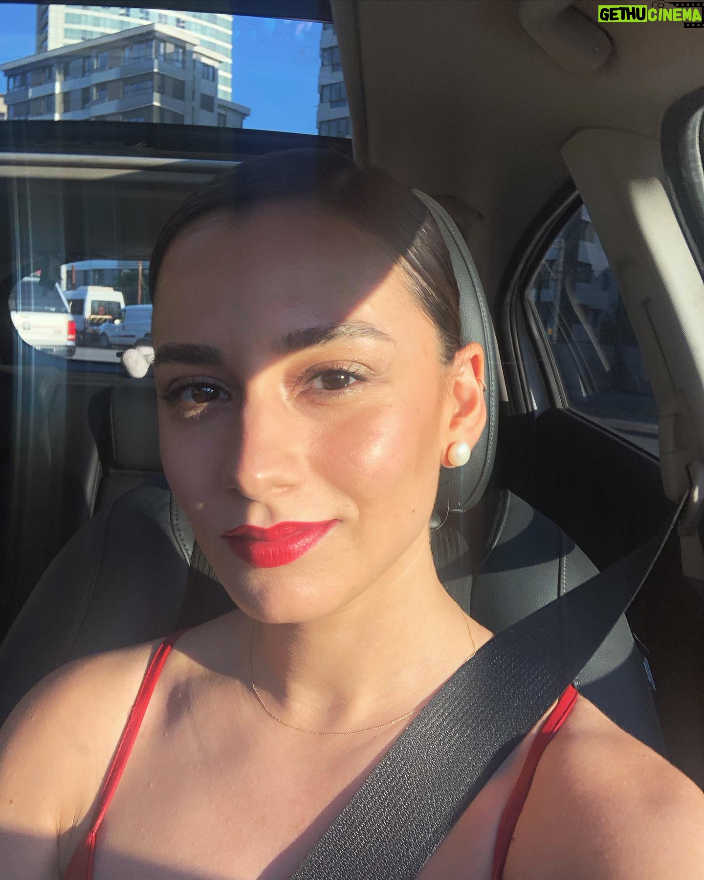 Ece Yaşar - 27.6K Likes - 🌹