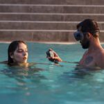 Ecem Çalhan Instagram - Havuz, deniz, yangin. Hepsinde variz🤘🏼