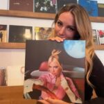 Edurne Instagram - Me apetecía contaros las referencias para mi nuevo disco….. ¡Sólo me falta acabar un par de canciones! ¿Me ayudáis con sugerencias? 💞💞💞💞