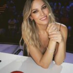 Edurne Instagram – Esta noche comienzan las semifinales de Got Talent!!! Quienes pasarán a la gran final!?? Qué nervios!!!🤩🥰🌟 @gottalenttv

💄: @mateo.makeup 
👗: @davidrivas___ @houseofcb 
💍: @theofficialpandora 

#GotTalent #GotTalentEspaña