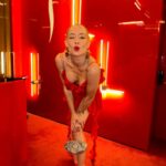 Ege Kökenli Instagram - Ama gerçekten 3 kuruş fazla olsun kırmızı olsun. Olmasın mı? 💃🏼💋 #reklam