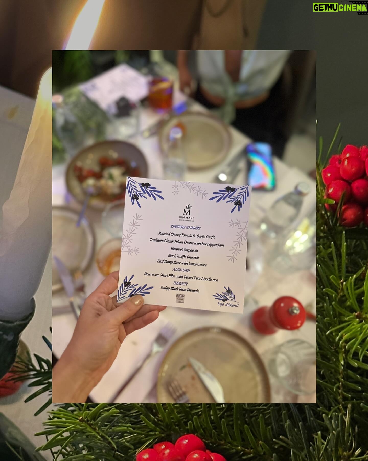 Ege Kökenli Instagram - Geçen akşamdan güzel yemekler, harika anılar ve biz ❤️ #reklam