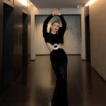 Ege Kökenli Instagram – Black dress, red lipstick and ready to go 💋
#reklam