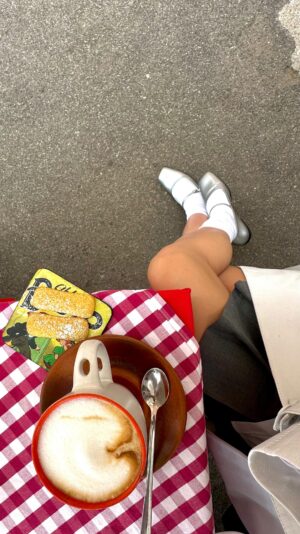 Ege Kökenli Instagram - Geldim, gördüm, dans ettim 💃🏼