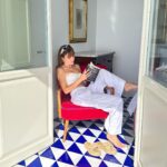 Ege Kökenli Instagram - Ortaya karışık yazın son anları ☀️