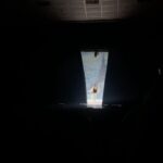 Eileen Abad Instagram – Noche de madres en “El Lago de los Cisnes” con el majestuoso ballet clásico de San Petersburgo. Una brillante puesta en escena con 26 bailarines que nos cautivó con su máximo nivel, su belleza ,gracia, y elegancia en el arte de la danza clásica.

Una experiencia única e irrepetible que nos muestra entre el amor y la magia la eterna lucha del el mal. 

Gracias por la invitación mi querido @carloschaconc9 , fueron un par de horas de un mágico viaje a través del ballet y la música con esta pieza emblemática de Tchaikovsky que mi abuela María disfrutó por primera vez encompinchada con la adorada sra Nohely y mi madre bella que la vio por segunda vez. 🤩

Además de disfrutar el ballet con estas muchachitas que tenía bajo mi responsabilidad 😄tuve el grato placer de encontrarme con una compañera del colegio y su hija😍 y quedamos pendientes para la próxima reunión Lissett😃

Pd: Si te perdiste el Ballet Clásico de San Petersburgo, desliza y verás fragmentos de esta deslumbrante puesta en escena. 🩰