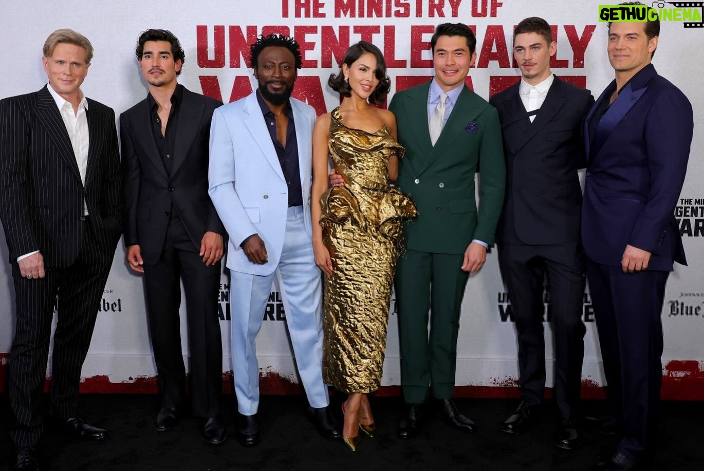 Eiza González Instagram - Out in theatres this weekend! The Ministry of Ungentlemanly Warfare Premiere 💥