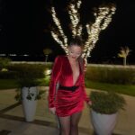 Elçin Afacan Instagram – Günaydın❤️‍🔥 •
Dress: @cihan.nacar 
Make-up: @deniz.beyazgul1 
Saç: @haticealegozz •
Hepsinin eli ayrı güzeldir ben söyleyeyim 🤭🥳💕