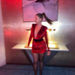 Elçin Afacan Instagram – Günaydın❤️‍🔥 •
Dress: @cihan.nacar 
Make-up: @deniz.beyazgul1 
Saç: @haticealegozz •
Hepsinin eli ayrı güzeldir ben söyleyeyim 🤭🥳💕