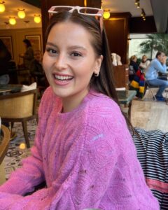 Elçin Afacan Instagram - Neşeli çarşambalar💓