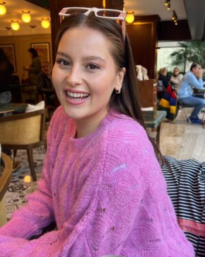 Elçin Afacan Instagram - Neşeli çarşambalar💓