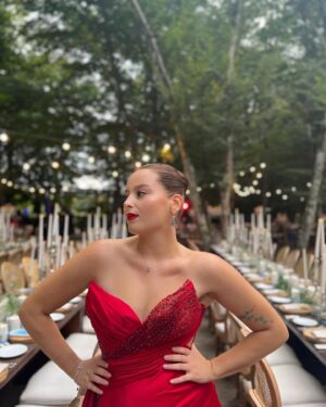 Elçin Afacan Instagram - Düğün💋#başakçağrıwedding