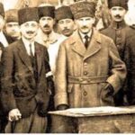 Elçin Afacan Instagram - Cumhuriyetimizin 100. Yılı kutlu olsun🇹🇷🤍❤️
