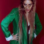 Ela Velden Instagram – Esta entrevista para mi es un gran ejemplo del trabajo en equipo, gracias @aquilesrdp por creer en mi y en todas mis locuras, te quiero!!! Gracias @numero_netherlands por este espacio tan lindo donde pude hablar de mi carrera como actriz y ahora productora. Por dejarme hablar un poquito más de lo que significa ser mujer en esta industria 💚 

Photographer: @bryanfls 
Stylist: @alo_murillo_
Make-up: @gusbortolotti
Hair: @ernestovargas_hair
Director: @claudiavaldeza
PR: @aquilesrdp
Agency: GET @getagencia
Editor:  @timiletonja
Interview: @janaletonja