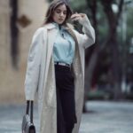 Ela Velden Instagram - Ame la nueva colección de #fendicouture fall/winter 2023 @fendi @mrkimjones @silviaventurinifendi @delfinadelettrez #Fendi #fendicouture