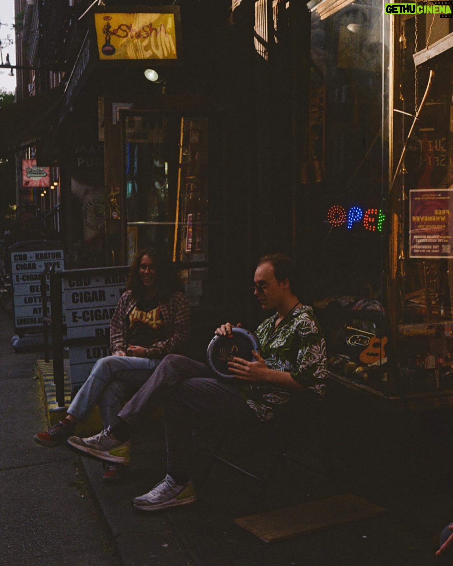 Ela Velden Instagram - Algunas fotitos que tome en NY, me tarde en revelarlas pero acá están algunos recuerdos de uno de los mejores viajes solita.