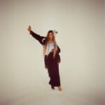 Ela Velden Instagram - Seguimos en florecimiento 🪷